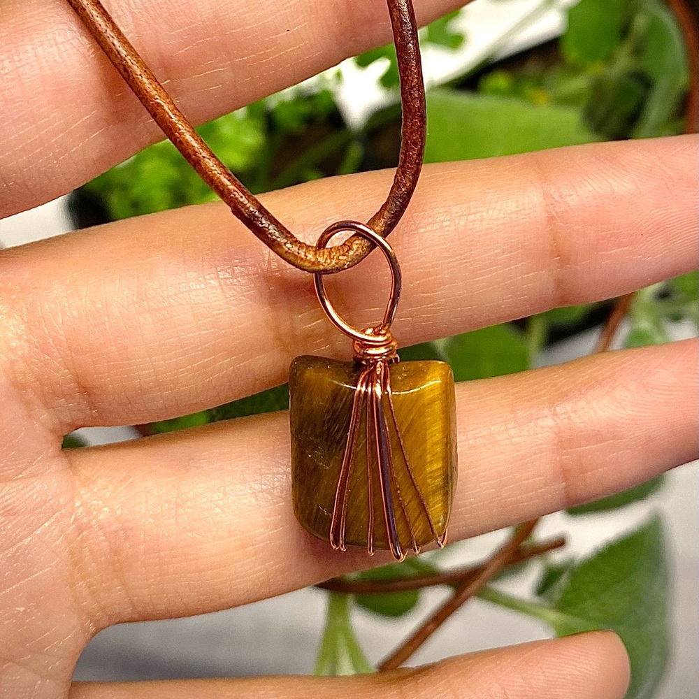 Petrified wood pendant